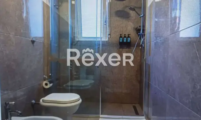 Rexer-Portici-Appartamento-in-vendita-in-Corso-Giuseppe-Garibaldi-a-Portici-Altro