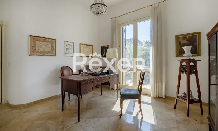 Rexer-Mesagne-Dimora-di-pregio-nel-centro-con-ascensore-dal-garage-al-rooftop-Altro