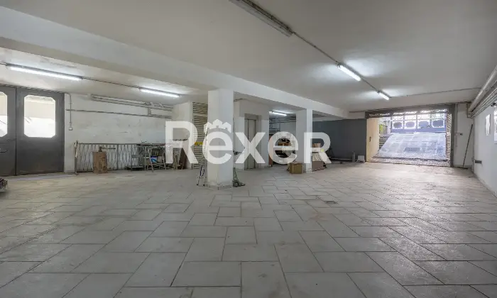 Rexer-Mesagne-Dimora-di-pregio-nel-centro-con-ascensore-dal-garage-al-rooftop-Altro