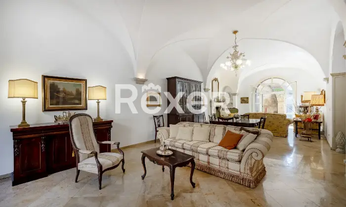 Rexer-Mesagne-Dimora-di-pregio-nel-centro-con-ascensore-dal-garage-al-rooftop-Altro