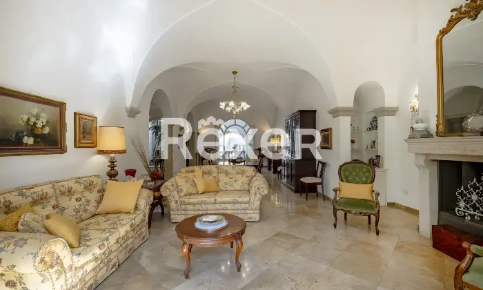 Rexer-Mesagne-Dimora-di-pregio-nel-centro-con-ascensore-dal-garage-al-rooftop-Altro