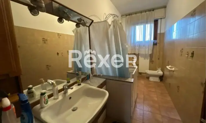 Rexer-Cologno-Monzese-Complesso-immobiliare-vicino-Fininvest-Altro