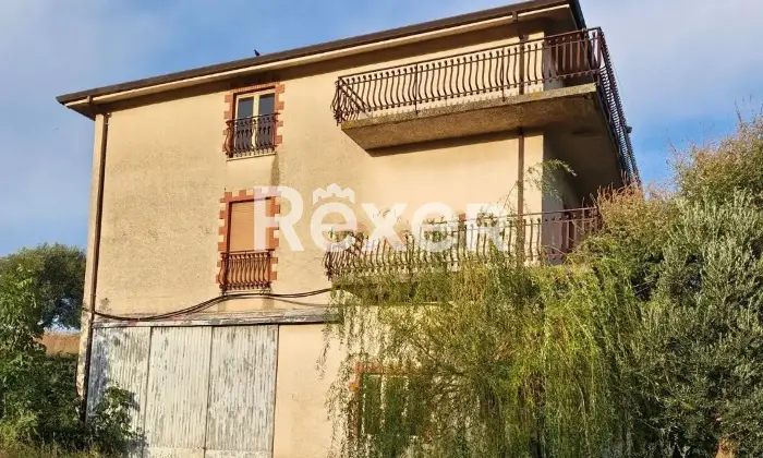 Rexer-Buonalbergo-Masseria-in-vendita-in-Contrada-Monte-Maruzzo-a-Buonalbergo-Altro