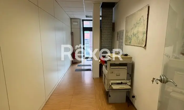 Rexer-Spotorno-Ufficio-di-ampia-metratura-con-posto-auto-doppio-Altro