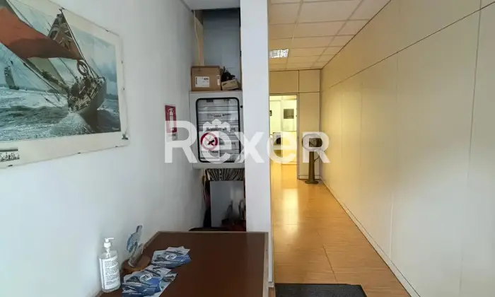 Rexer-Spotorno-Ufficio-di-ampia-metratura-con-posto-auto-doppio-Altro