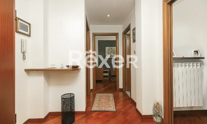 Rexer-Genova-Vendesi-appartamento-terzo-piano-Altro