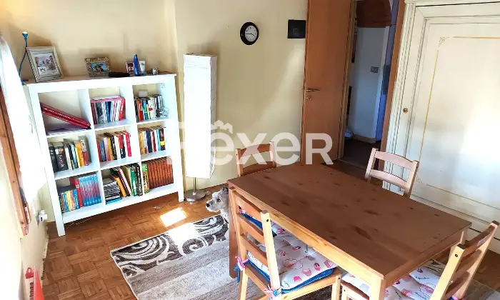 Rexer-Pescia-Fascino-toscano-Ultimo-piano-con-camino-e-travi-in-legno-possibile-affitto-con-riscatto-Altro