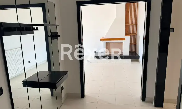 Rexer-Vernole-Ampio-appartamento-ristrutturato-con-terrazza-esclusiva-Altro
