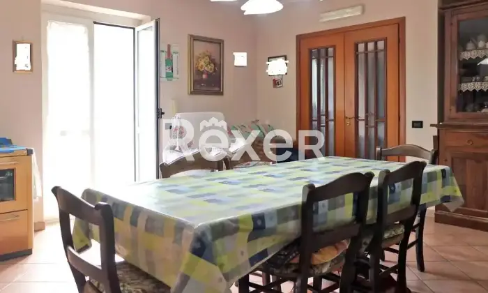 Rexer-Aiello-del-Sabato-Appartamento-al-piano-terra-di-una-villa-Altro
