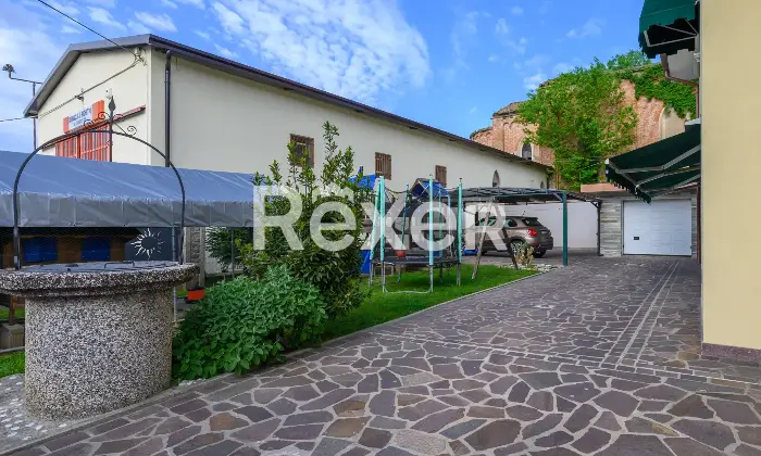 Rexer-Cervarese-Santa-Croce-Soluzione-indipendente-con-giardino-e-box-auto-Altro