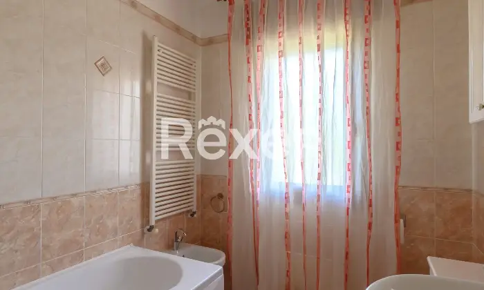 Rexer-Cervarese-Santa-Croce-Soluzione-indipendente-con-giardino-e-box-auto-Altro