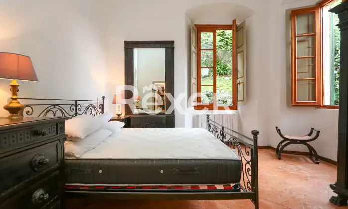 Rexer-Sala-Comacina-Appartamento-fronte-lago-con-giardinetto-Altro
