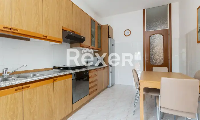 Rexer-Villasanta-Appartamento-con-cantina-un-box-singolo-Altro