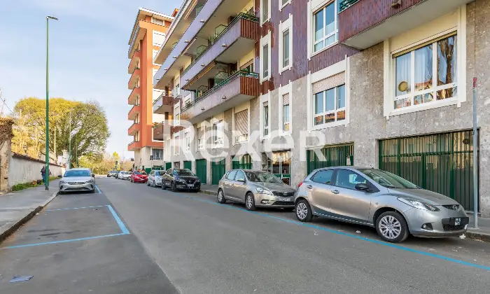 Rexer-Sesto-San-Giovanni-Ultimo-piano-massimo-comfort-Altro