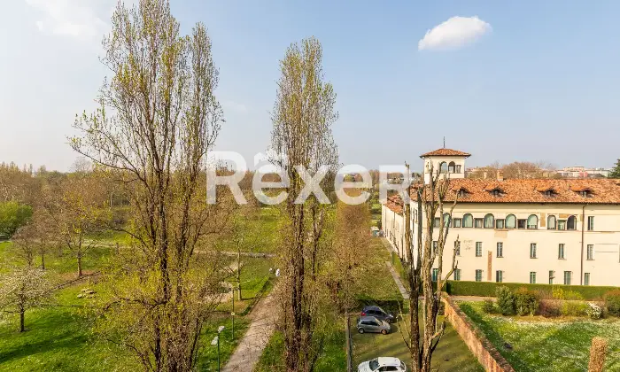 Rexer-Sesto-San-Giovanni-Ultimo-piano-massimo-comfort-Altro