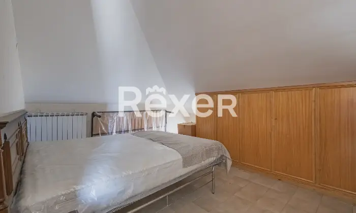 Rexer-Cesano-Vendesi-Villa-Bifamiliare-Cesano-Altro