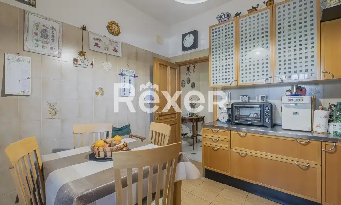 Rexer-Cesano-Vendesi-Villa-Bifamiliare-Cesano-Altro