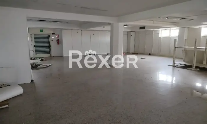 Rexer-Cittanova-Locale-commerciale-in-vendita-Via-Vittorio-Bachelet-Cittanova-RC-Altro