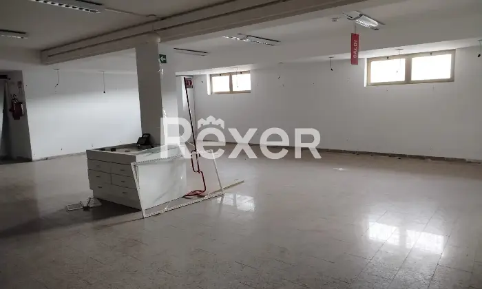 Rexer-Cittanova-Locale-commerciale-in-vendita-Via-Vittorio-Bachelet-Cittanova-RC-Altro