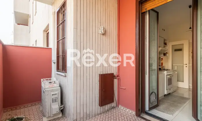 Rexer-Milano-NUDA-PROPRIETA-TRILOCALE-CON-DUE-BAGNI-CUCINA-ABITABILE-E-DUE-BALCONI-MQ-Altro