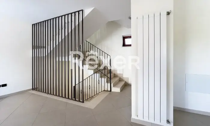 Rexer-Telese-Terme-Ampia-villa-a-schiera-Altro