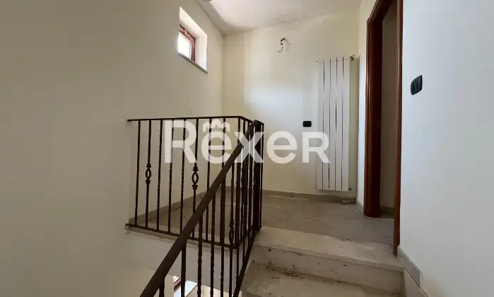 Rexer-Telese-Terme-Ampia-villa-a-schiera-Altro
