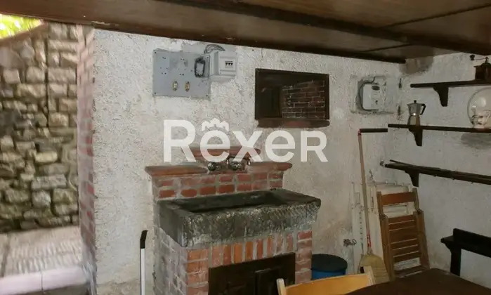 Rexer-BORGO-A-MOZZANO-Rustico-in-vendita-inVia-di-Motrone-a-Borgo-a-Mozzano-Altro