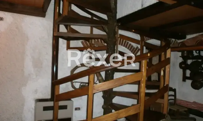 Rexer-BORGO-A-MOZZANO-Rustico-in-vendita-inVia-di-Motrone-a-Borgo-a-Mozzano-Altro