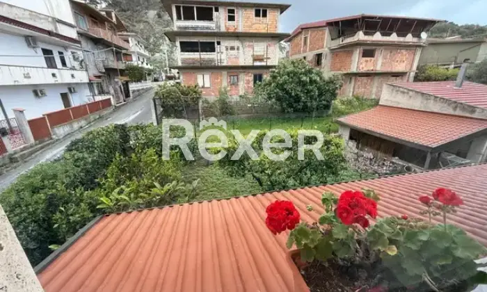 Rexer-Palizzi-Casa-indipendente-con-giardino-Contrada-Gruda-Altro