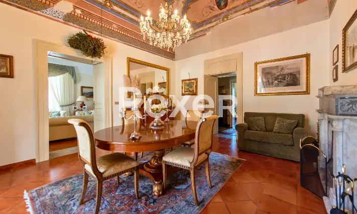 Rexer-Boscoreale-Palazzo-depoca-in-Vendita-Altro