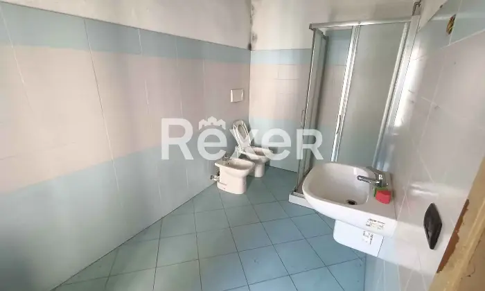 Rexer-Calusco-dAdda-Centro-paese-Immobile-con-appartamenti-indipendenti-Altro