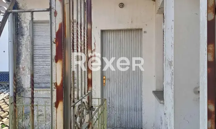 Rexer-Calusco-dAdda-Centro-paese-Immobile-con-appartamenti-indipendenti-Altro