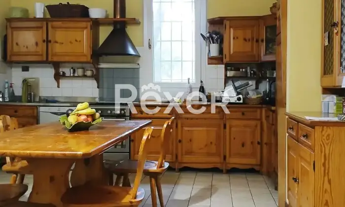 Rexer-Mirandola-Villa-in-vendita-in-Via-Cazzuola-a-Mirandola-Altro