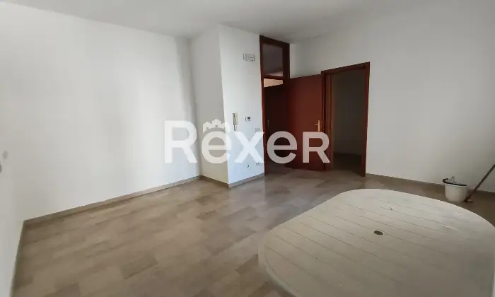 Rexer-San-Giorgio-Ionico-Luminoso-e-ampio-appartamento-al-primo-piano-con-balconi-e-ampio-terrazzo-Altro