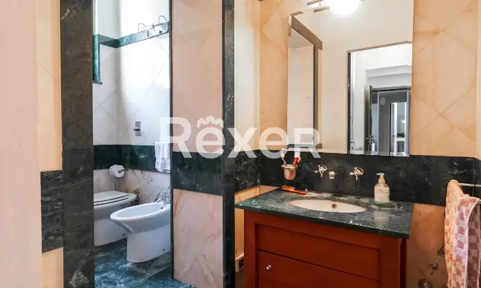 Rexer-Pavia-Prestigiosa-villa-unifamiliare-via-Stefano-Breventano-Citt-Giardino-Pavia-Altro