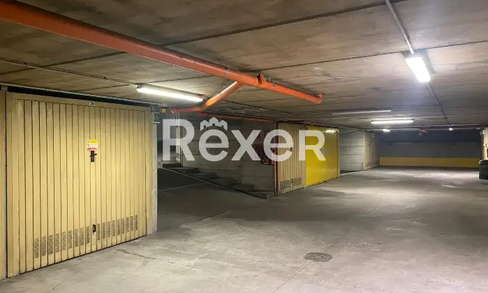 Rexer-Milano-Vendesi-Box-Auto-Via-Tolstoi-Piano-Altro