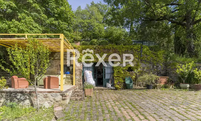 Rexer-Paciano-Nuda-propriet-Prestigiosa-villa-con-piscina-e-parco-Altro