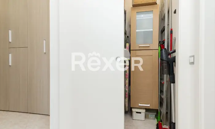 Rexer-Busnago-ULTIMO-PIANO-Trilocale-con-cucina-a-vista-Altro