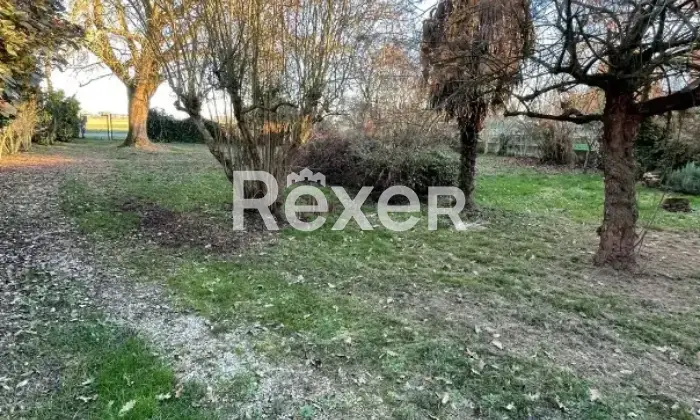 Rexer-Ferrara-Propriet-rustica-in-vendita-in-Via-Acquedotto-Ferrara-Altro