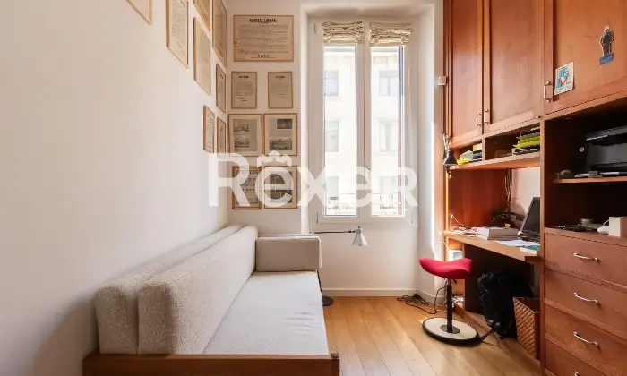 Rexer-Milano-Trilocale-ristrutturato-con-doppio-servizi-due-balconi-e-cantina-Altro