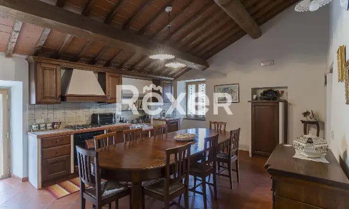 Rexer-Arezzo-Santa-Maria-La-Rassinata-Arezzo-Prestigioso-Casale-in-Pietra-con-Tenuta-Altro