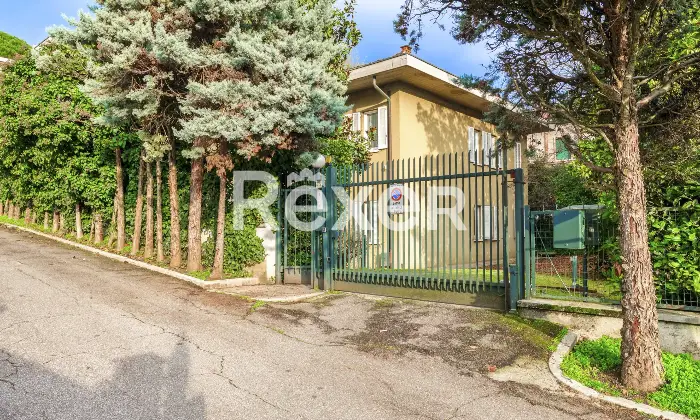 Rexer-Brescia-Ampio-Trilocale-con-posto-auto-coperto-Altro