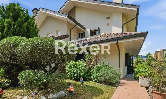 Rexer-Abano-Terme-QUADRIFAMILIARE-Abano-Terme-Via-Monte-Altore-Giardino