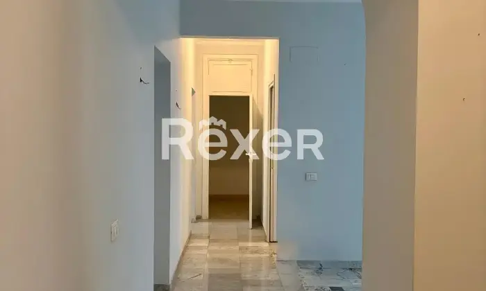 Rexer-Roma-Appartamento-con-portineria-Altro