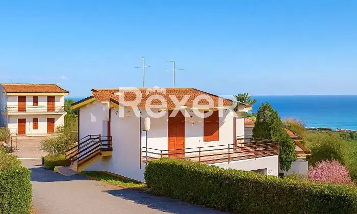 Rexer-Belvedere-Marittimo-CON-VISTA-MARE-Trilocale-in-vendita-in-Contrada-Piano-delle-Donne-a-Belvedere-Marittimo-Altro