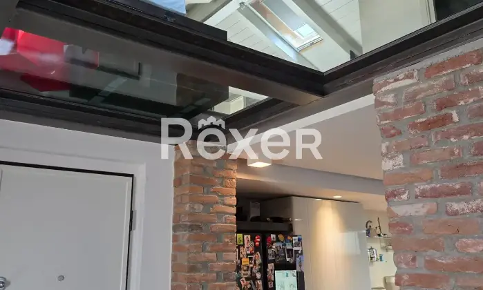 Rexer-vercelli-Loft-su-due-livelli-di-design-con-finiture-di-pregio-Altro