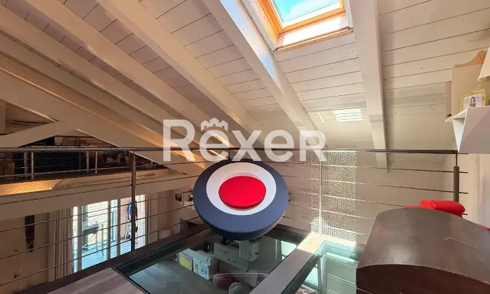 Rexer-vercelli-Loft-su-due-livelli-di-design-con-finiture-di-pregio-Altro