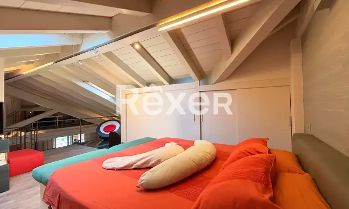 Rexer-vercelli-Loft-su-due-livelli-di-design-con-finiture-di-pregio-Altro