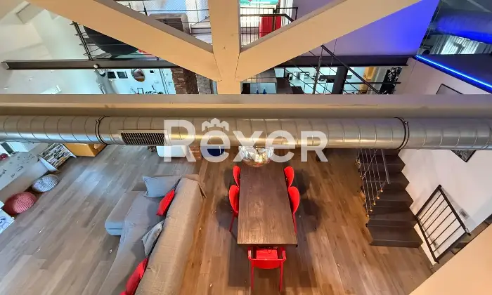 Rexer-vercelli-Loft-su-due-livelli-di-design-con-finiture-di-pregio-Altro
