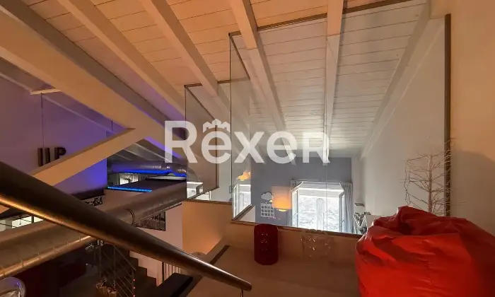 Rexer-vercelli-Loft-su-due-livelli-di-design-con-finiture-di-pregio-Altro
